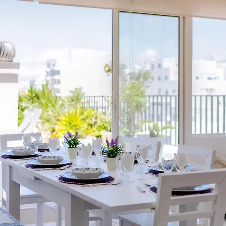 Al - Carteia Penthouse 아파트
