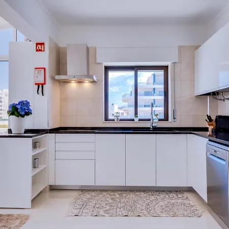 아파트 Al - Carteia Penthouse