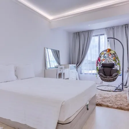 Al - Carteia Penthouse Quarteira