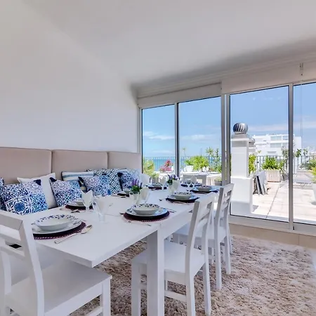 Al - Carteia Penthouse Apartment